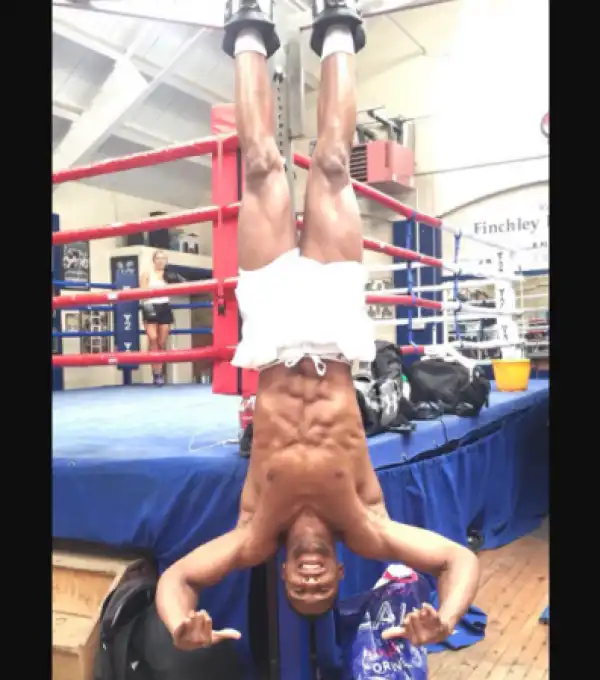 Boxer Anthony Joshua Flaunts His Incredible Physique In New Photo (Photo)